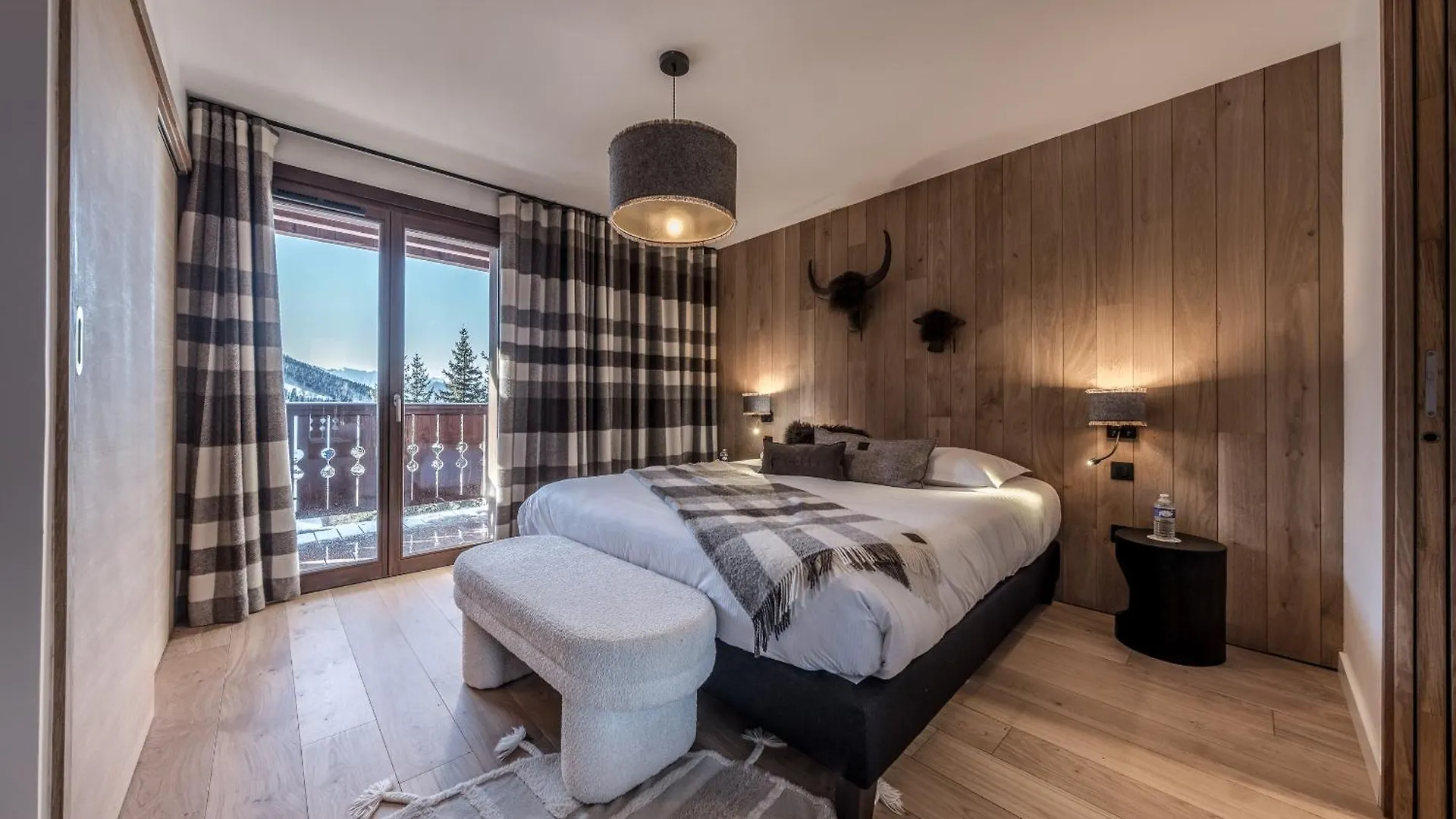 Le Glacier Pelve Courchevel 1650 - Five Bedrooms - Bed & Breakfast בקתה