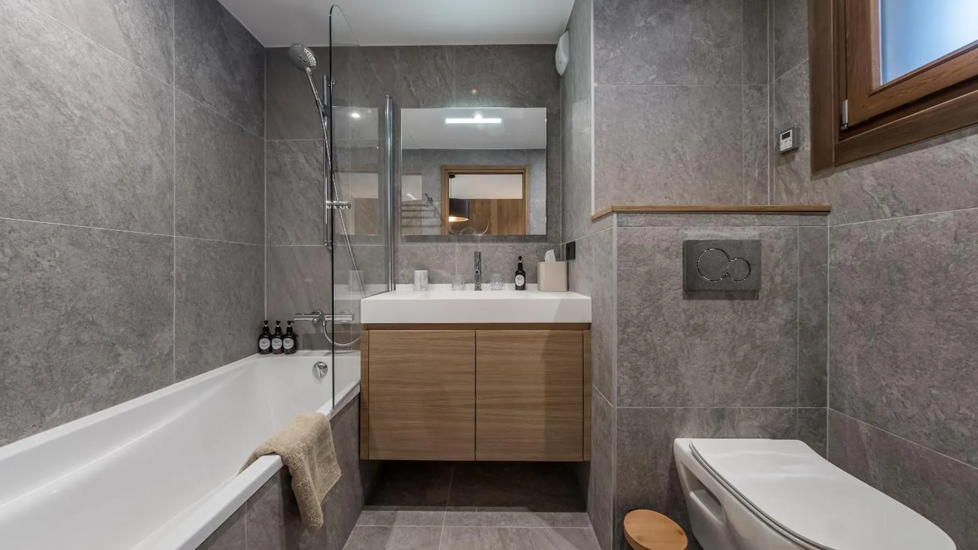 Le Glacier Pelve Courchevel 1650 - Five Bedrooms - Bed & Breakfast צרפת